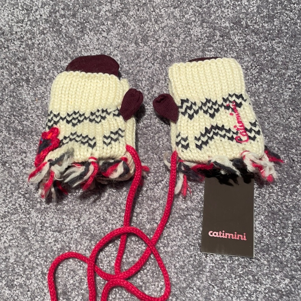 NWT Catimini Girls Size T4 Knit Mittens